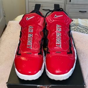 NIKE AIR MORE MONEY